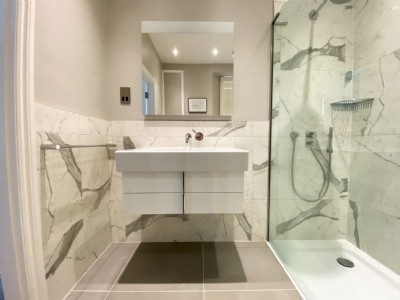 Salcombe Villa Bathroom Interior Design - Infinite Design Devon